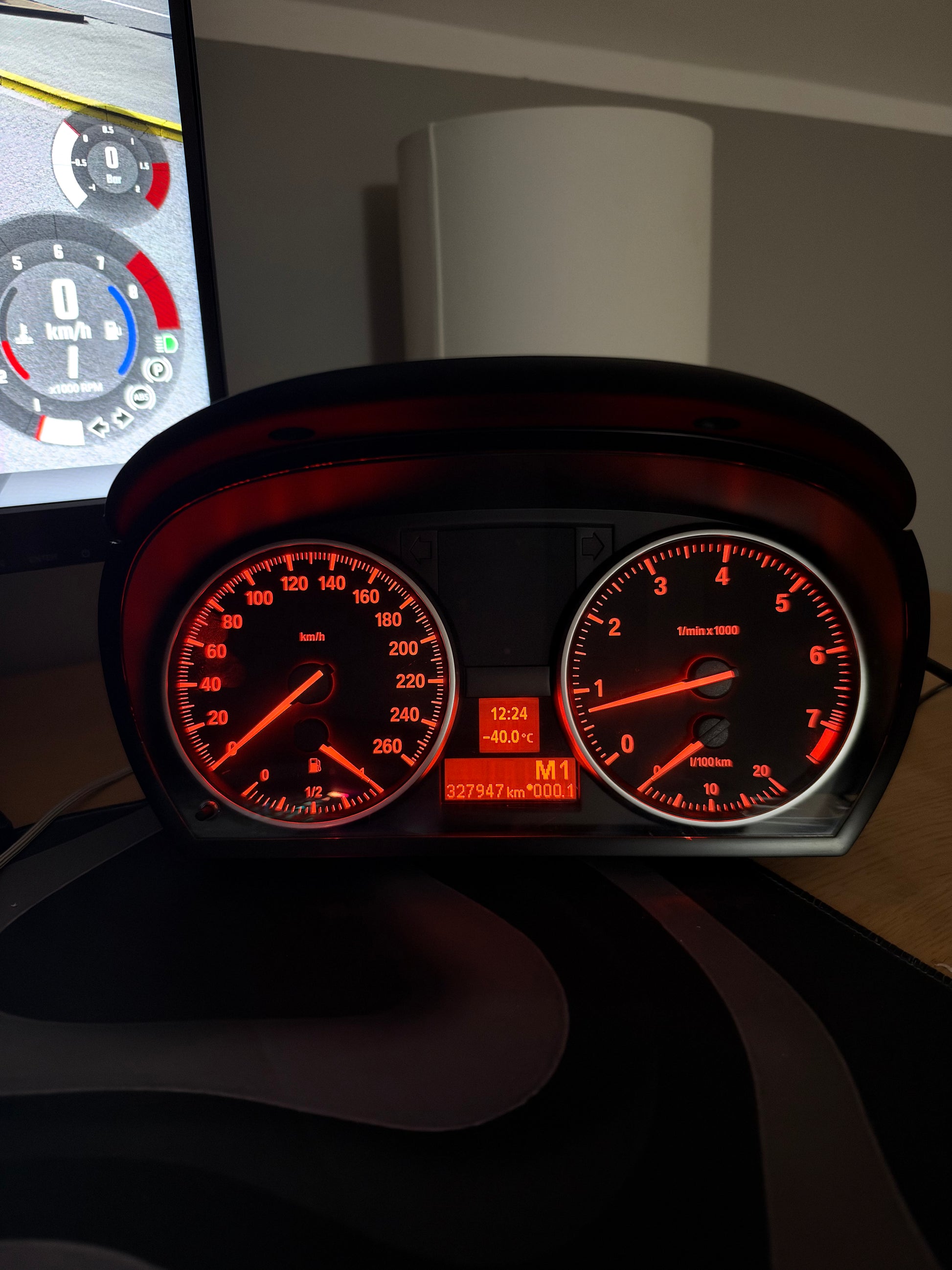 Licznik BMW E90 do SimHub, plug and play