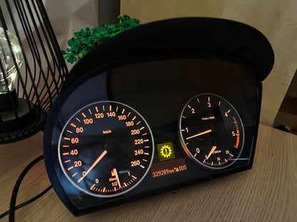 Licznik Simracingowy BMW E90